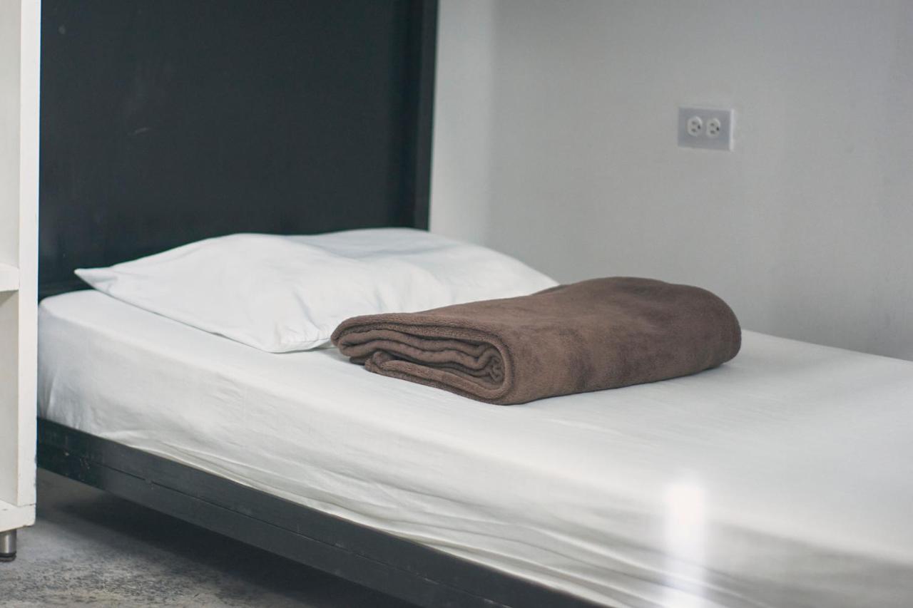 מדיין Hostal Casa Estacion מראה חיצוני תמונה