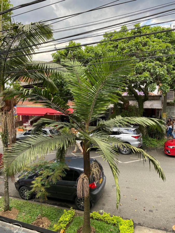 מדיין Hostal Casa Estacion מראה חיצוני תמונה