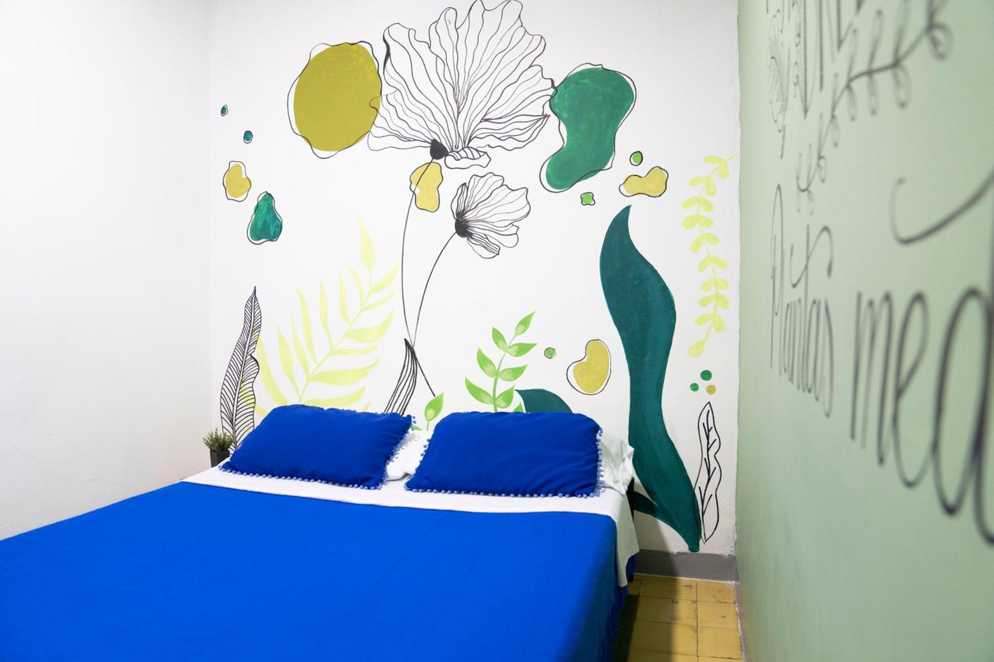 מדיין Hostal Casa Estacion מראה חיצוני תמונה